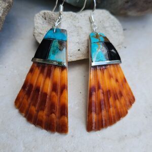 Santo Domingo Kewa Pueblo Spiny Oyster Native overlay Handmade Shell Earrings
